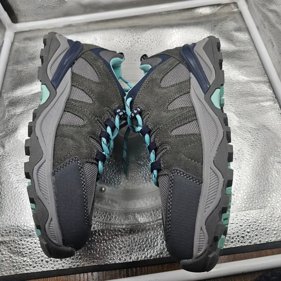 H Eddie Bauer RoseBurg womens 8 Sneakers Shoes Grey Teal Turquoise Vibe NWT - Picture 3 of 10